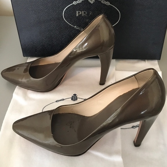 Prada Taffetas Vogue Fumo Patent Leather Pumps 39.5/9.5 Smoke Gray/Bronze - Picture 3 of 10